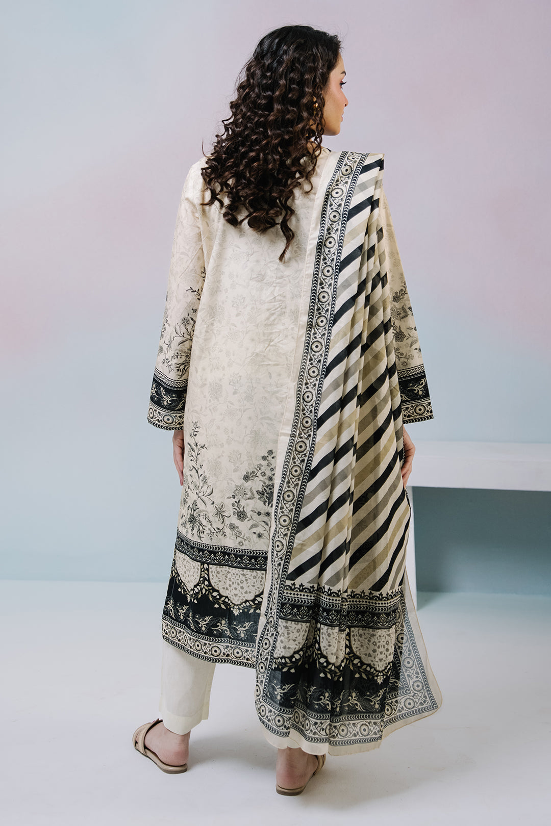 Kurta Dupatta Trouser - 2459