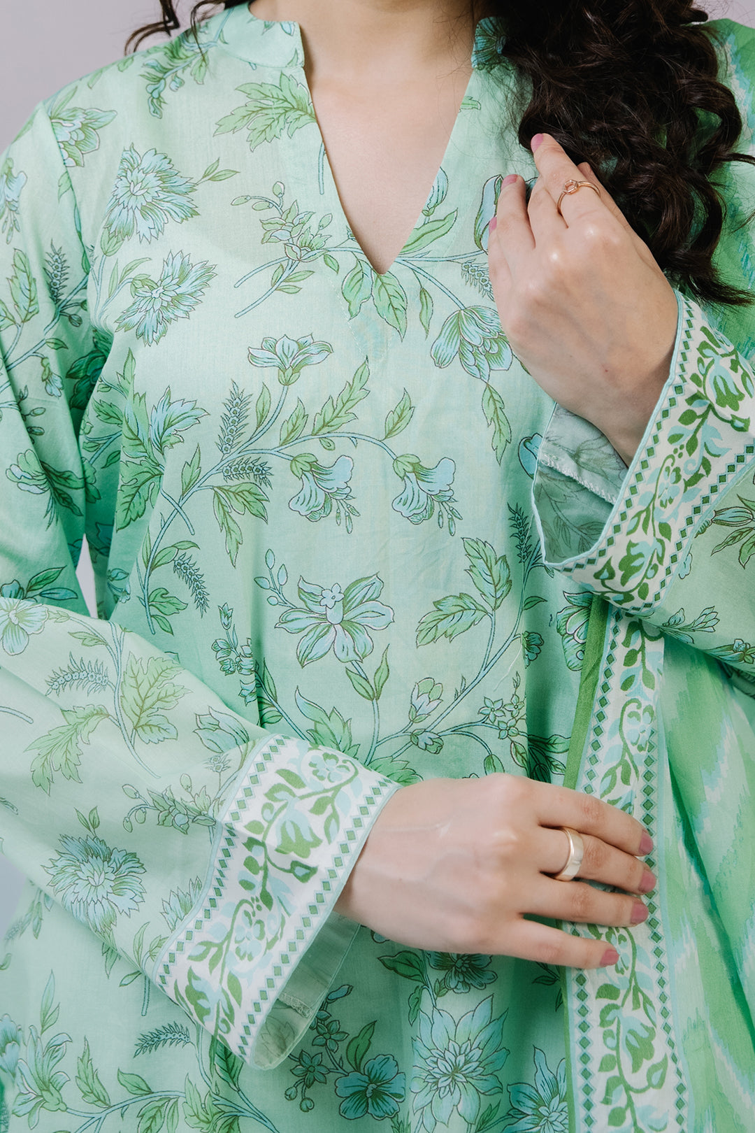 Kurta Dupatta Trouser - 2493