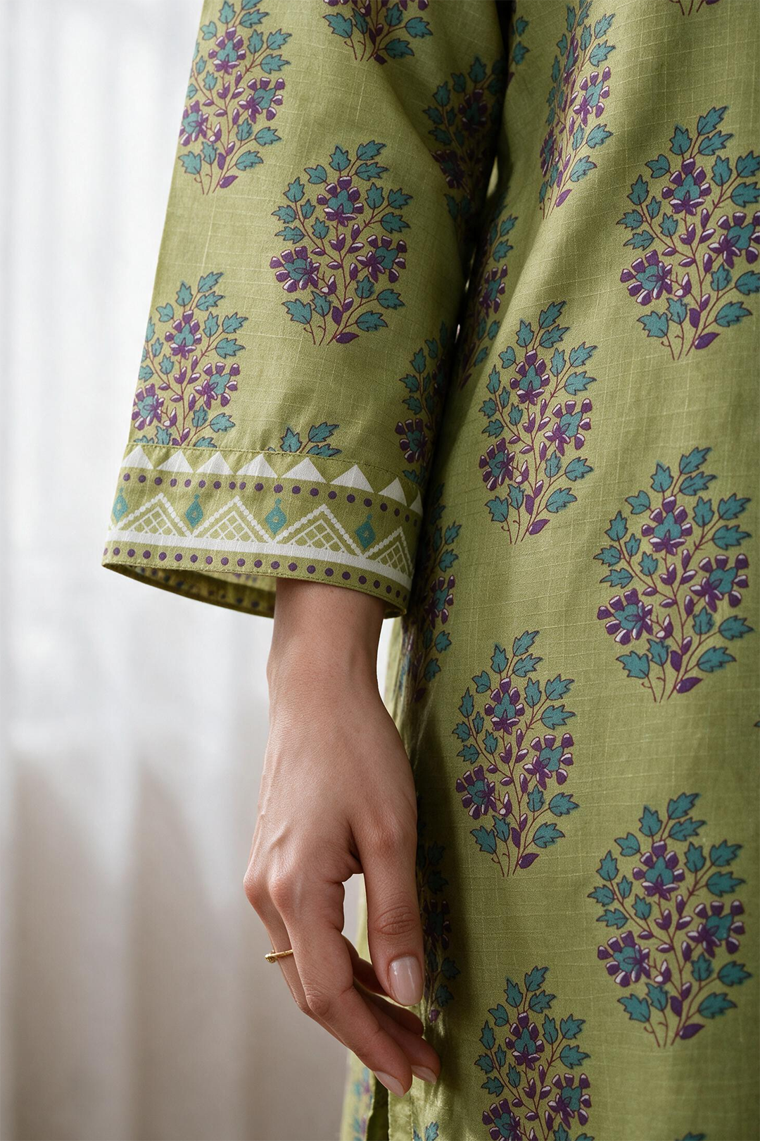 Kurta Dupatta Trouser - 3182