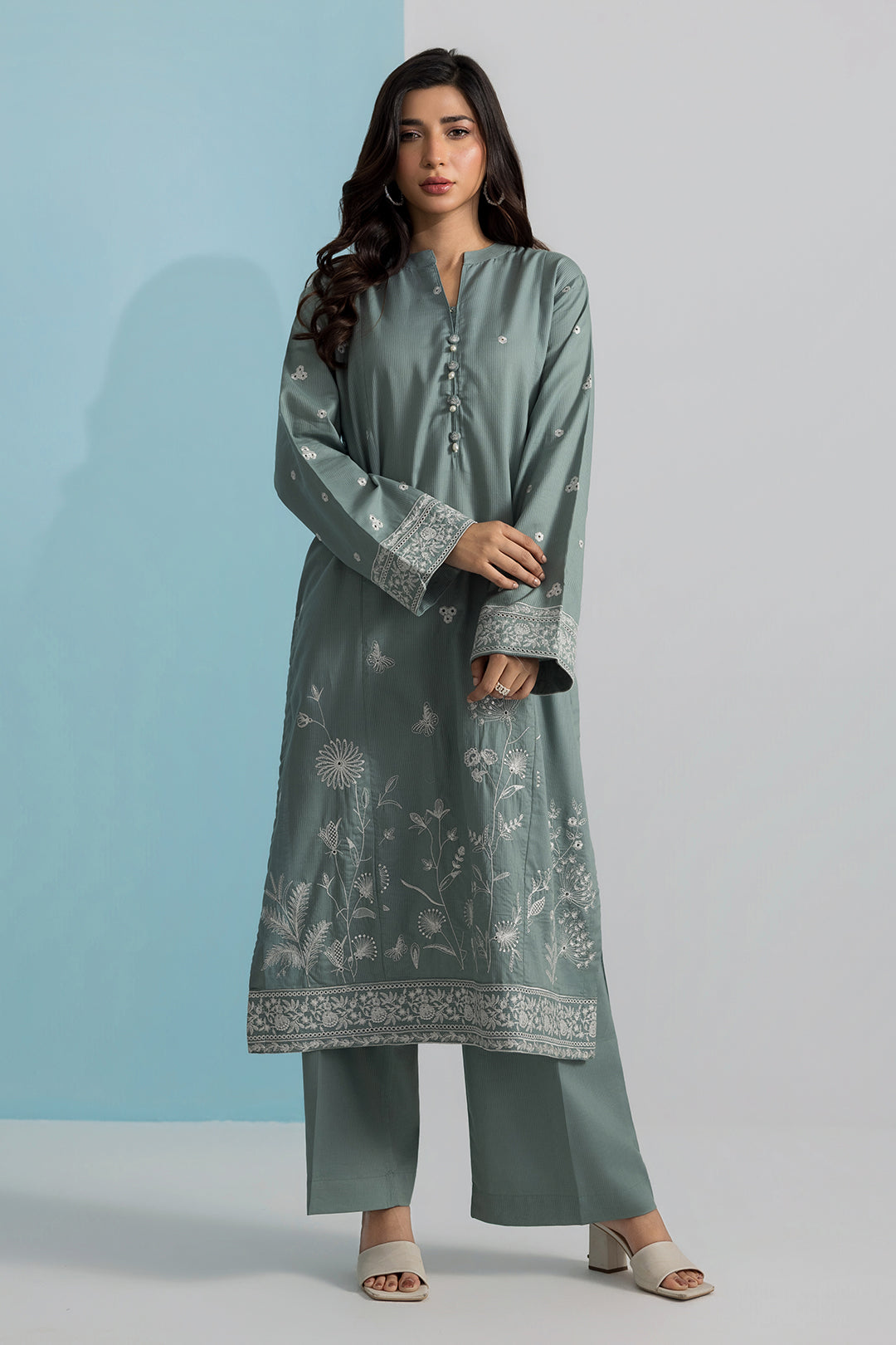 Embroidered Kurta Trouser - 2575