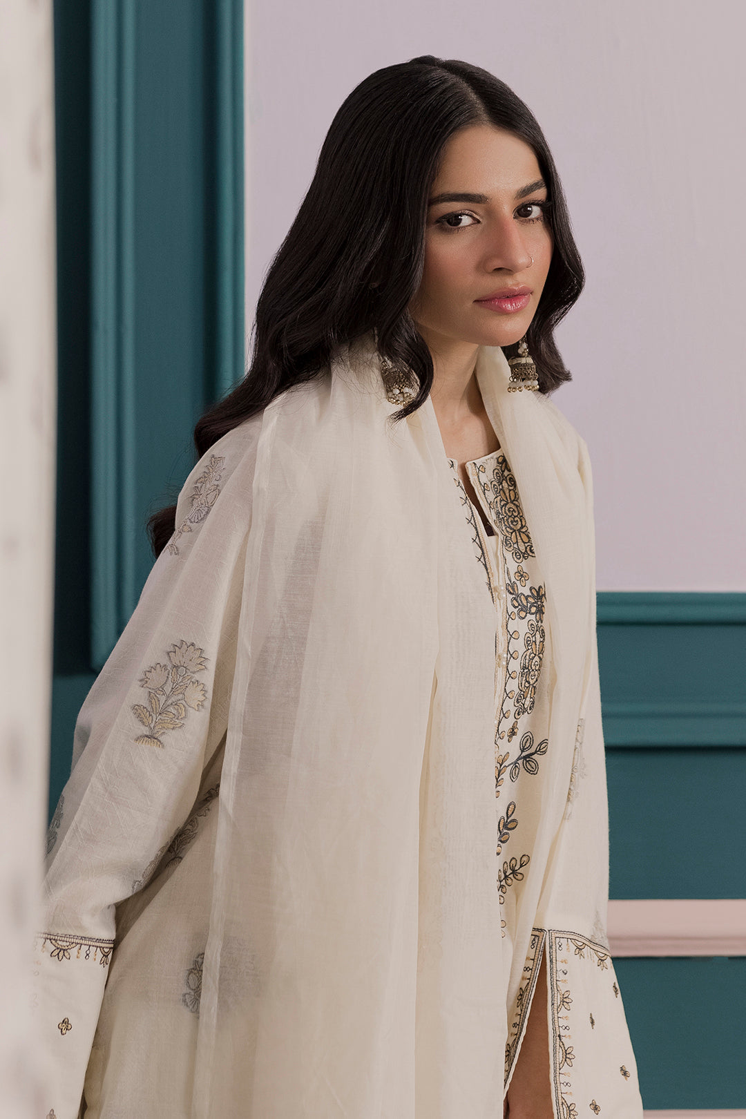 Embroidered Kurta Dupatta Trouser - 2533