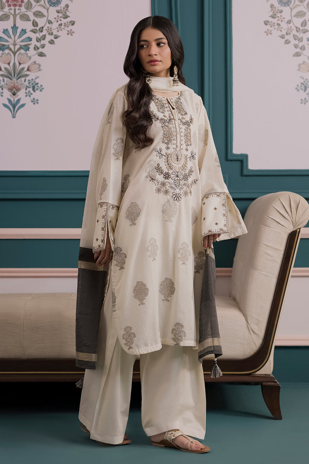 Embroidered Kurta Dupatta Trouser - 2533
