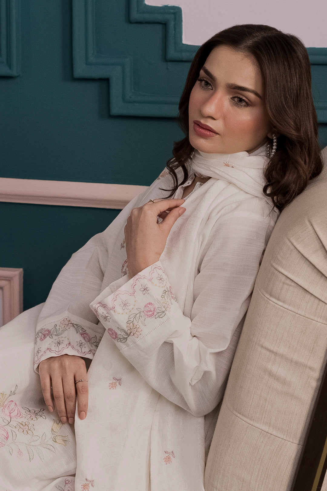 Embroidered Kurta Shawl Trouser - 2555