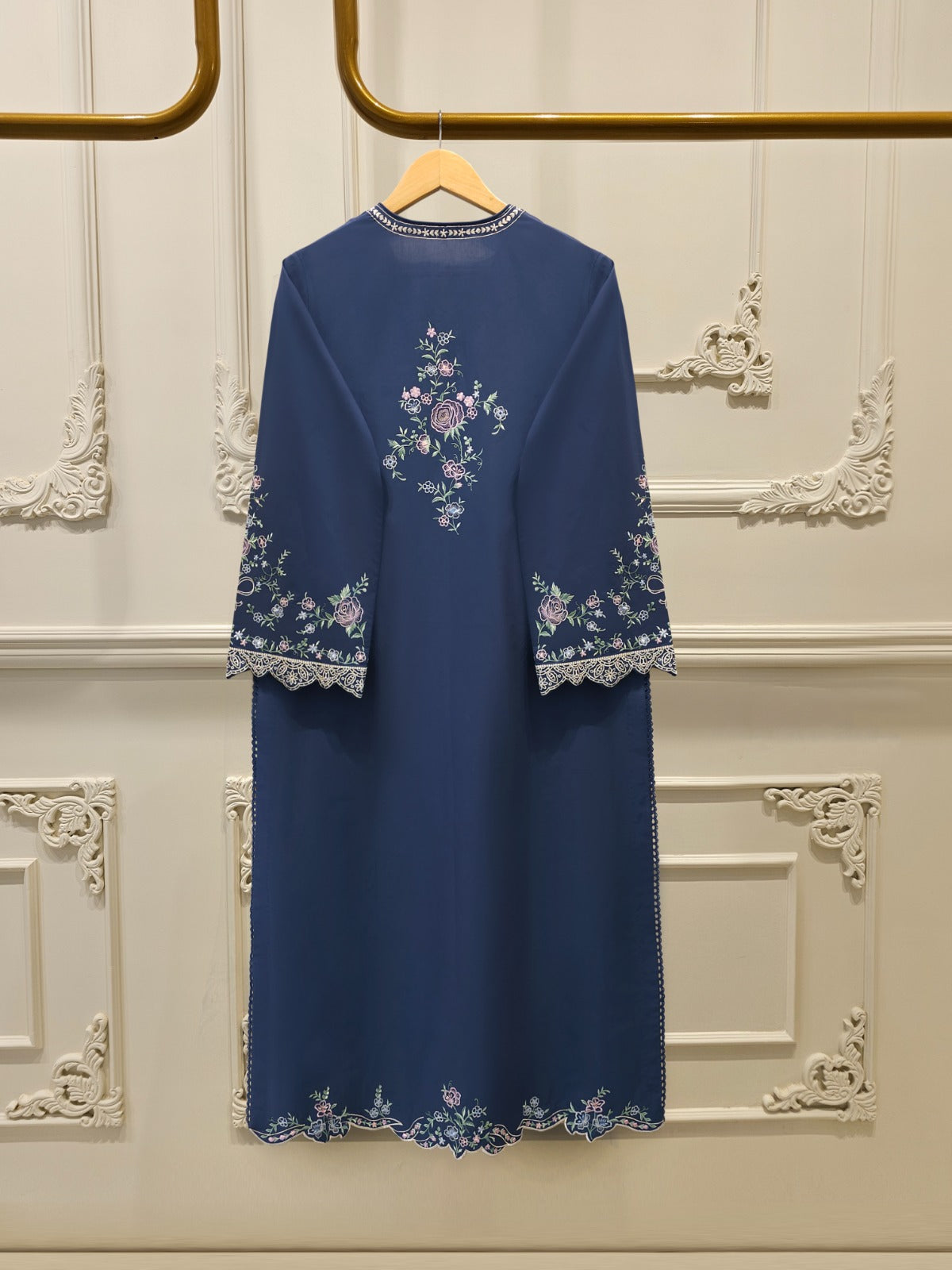 Embroidered Cambric Shirt S114953