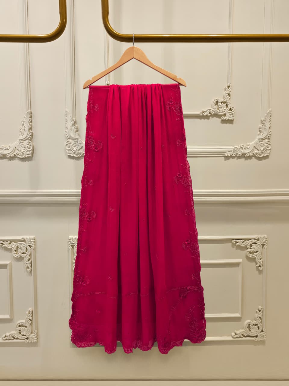 3 Piece- Pure  Sheesha Silk Embroidered Suit S115108