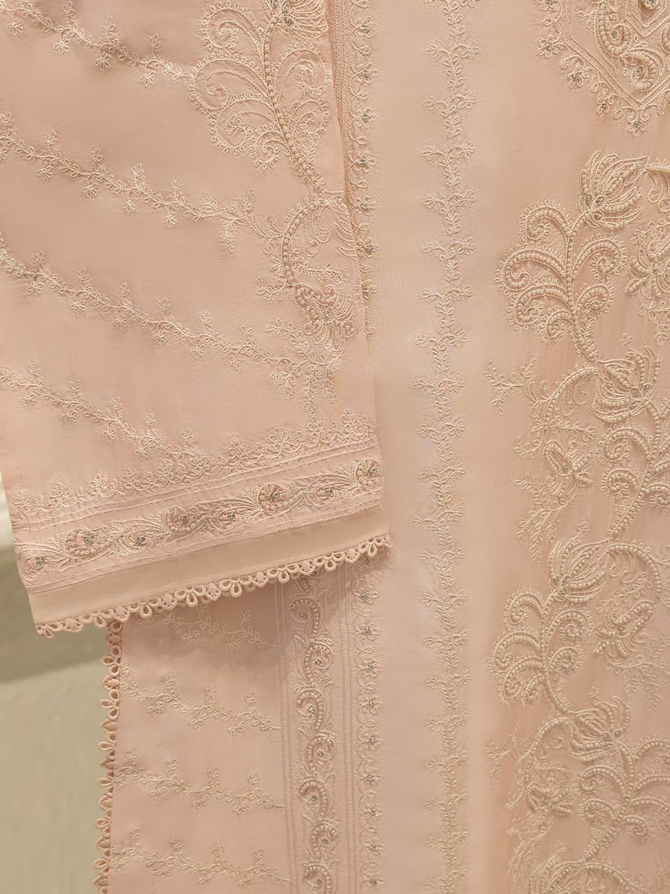 3 Piece- Pure  Sheesha Silk Embroidered Suit S115122