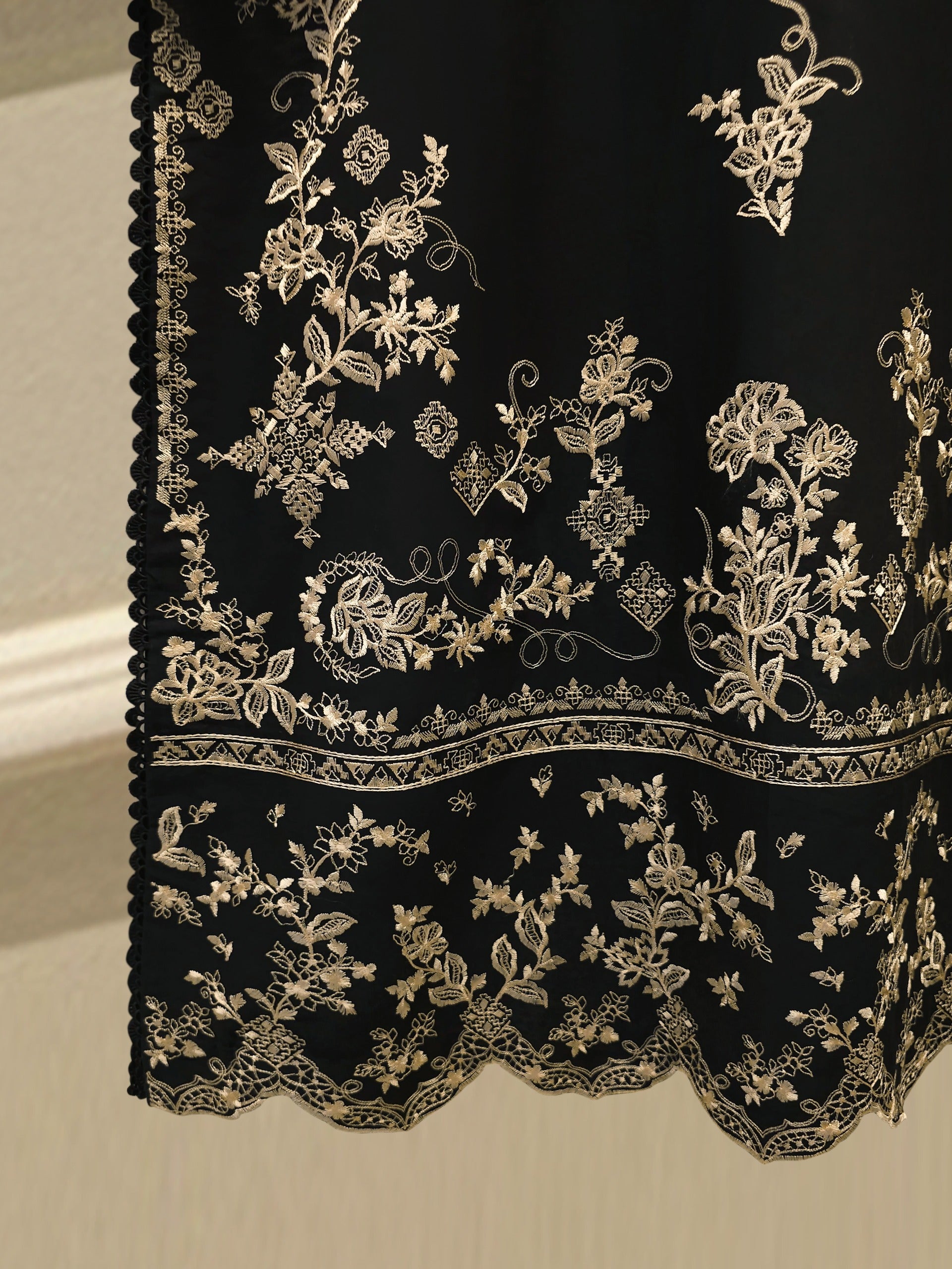 3 Piece - Embroidered Cambric Suit S115246