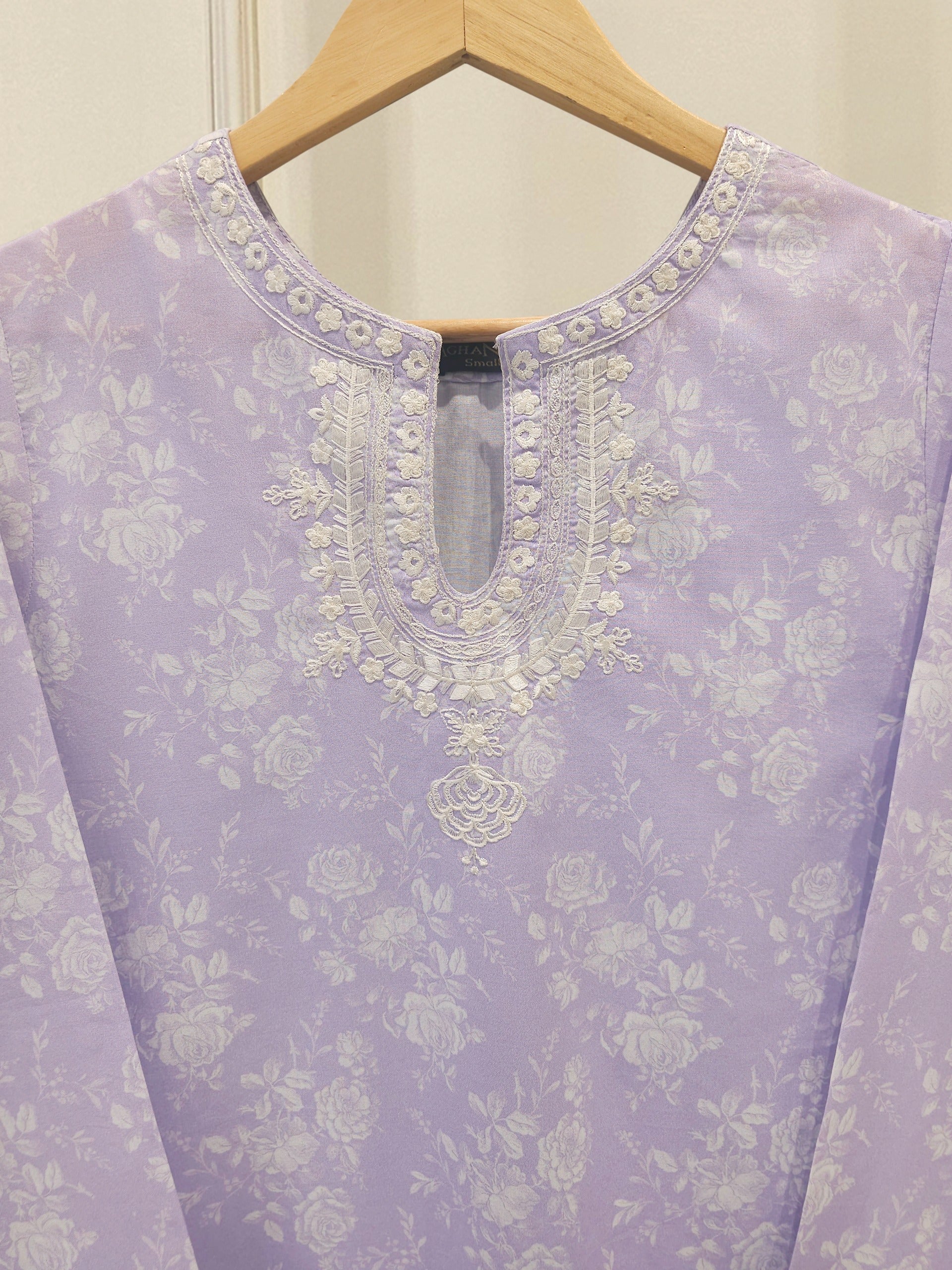 Digital Printed Embroidered Lawn Shirt S112358
