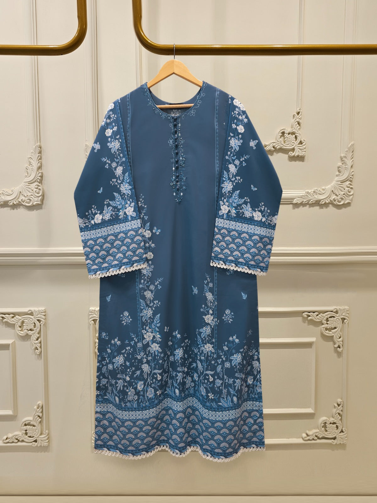 Embroidered Cambric Shirt S114972