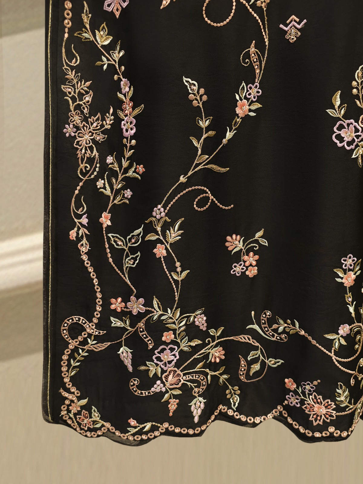 3 Piece- Pure  Sheesha Silk Embroidered Suit S115087