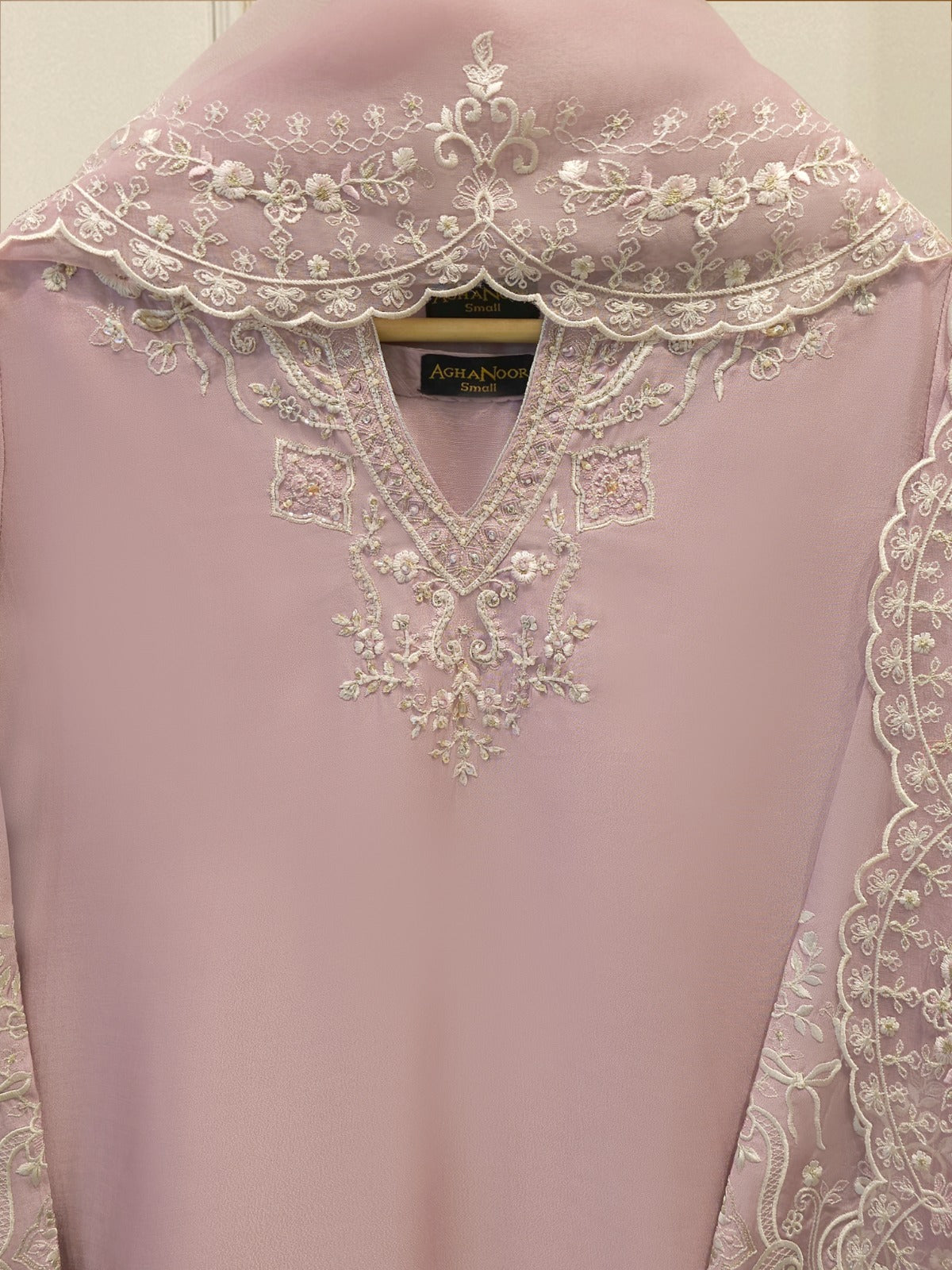 3 Piece- Pure  Sheesha Silk Embroidered Suit S115292