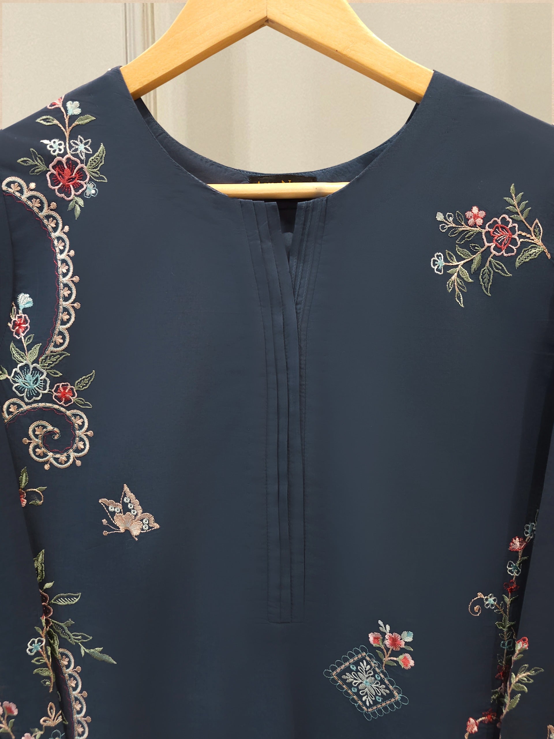 2 Piece - Embroidered Cambric Suit S115270