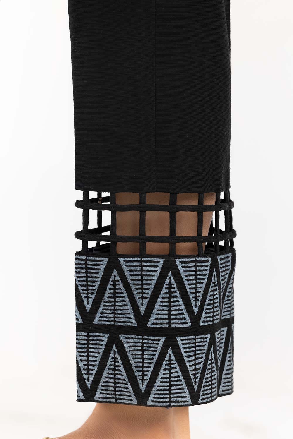Black Khaddar Screen Printed Trousers