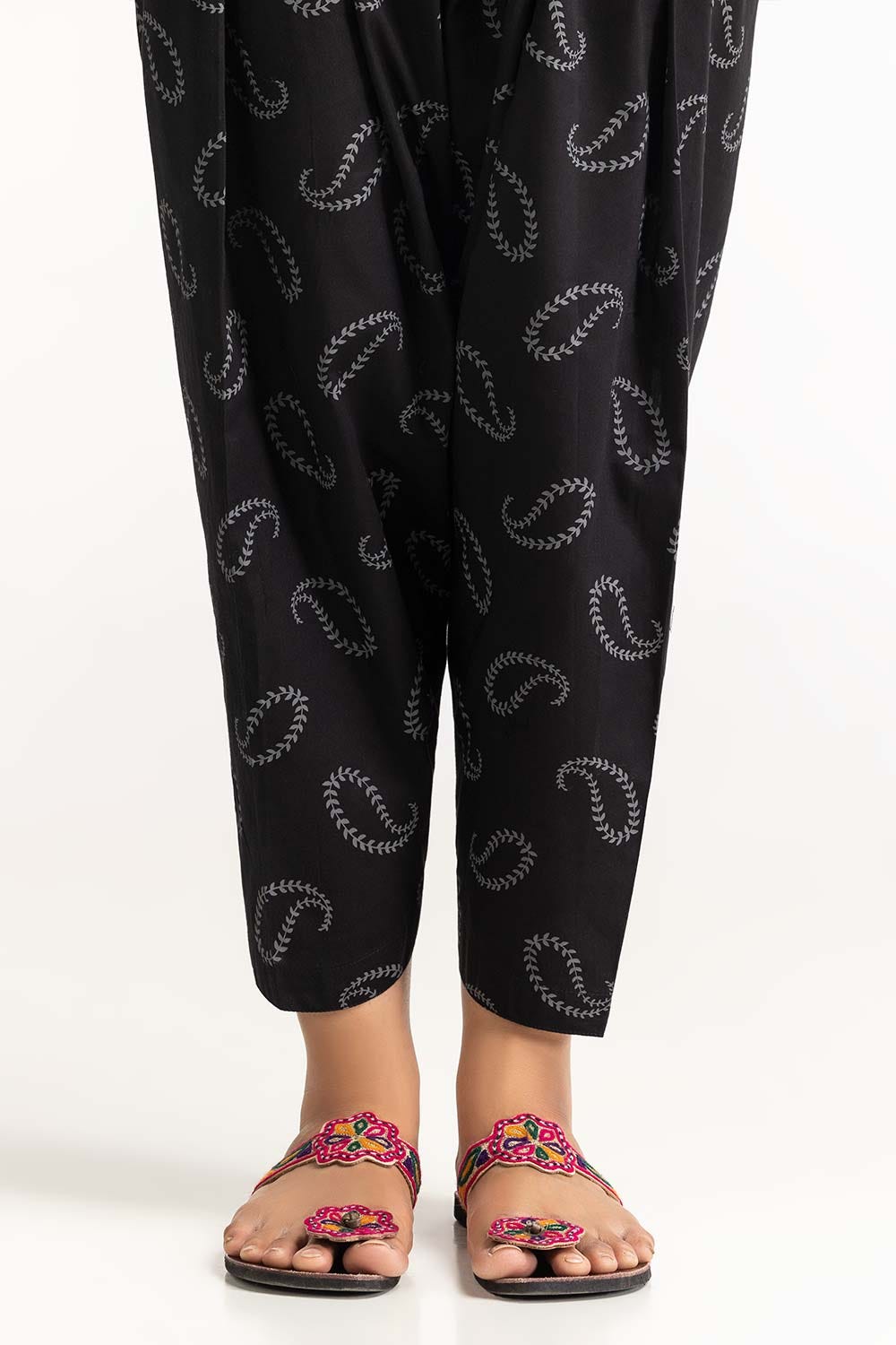 Black Dyed Cambric Screen Print Shalwar