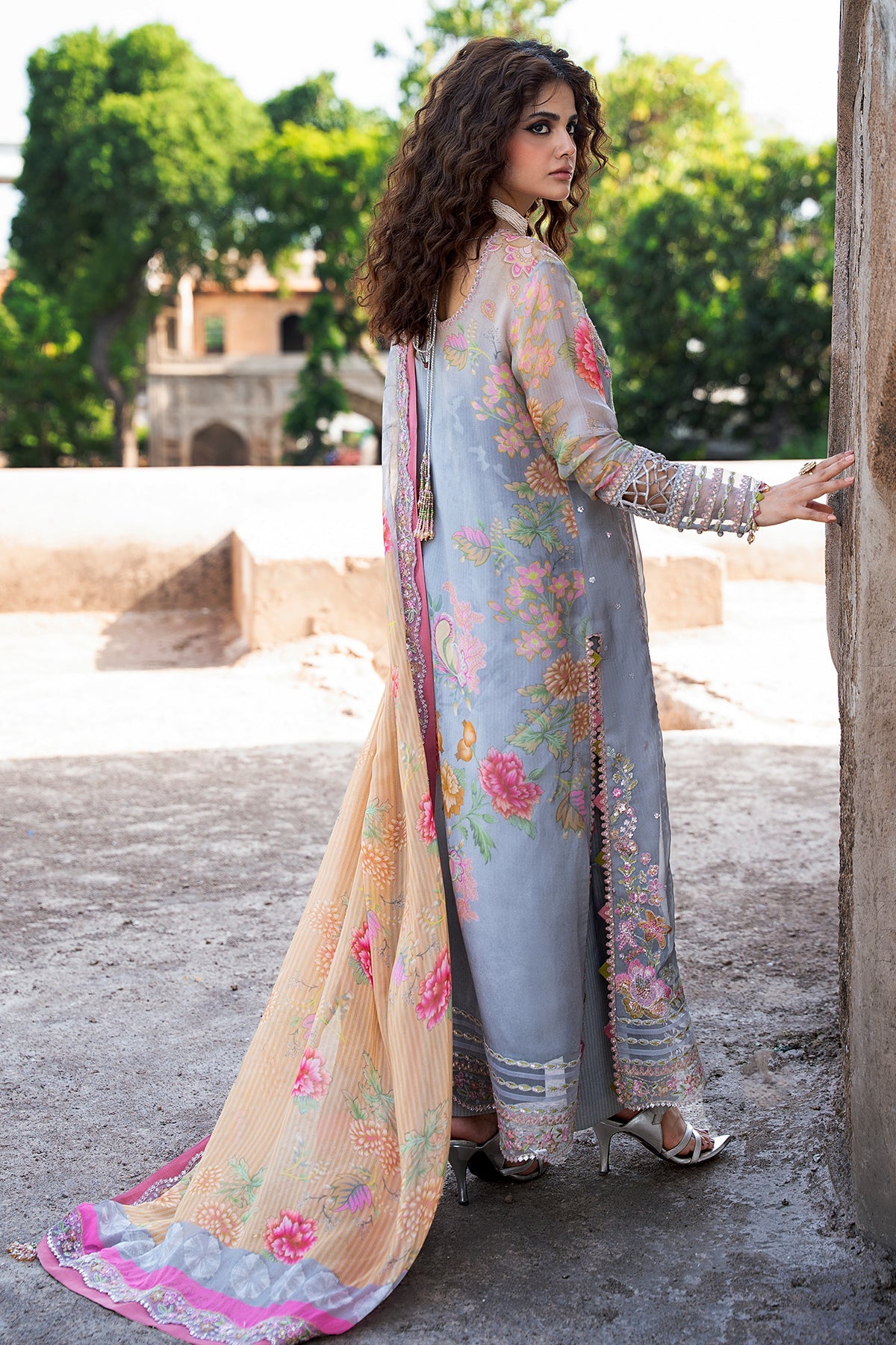 3-PC Stitched Embroidered Chiffon Collection VSLW6-03P