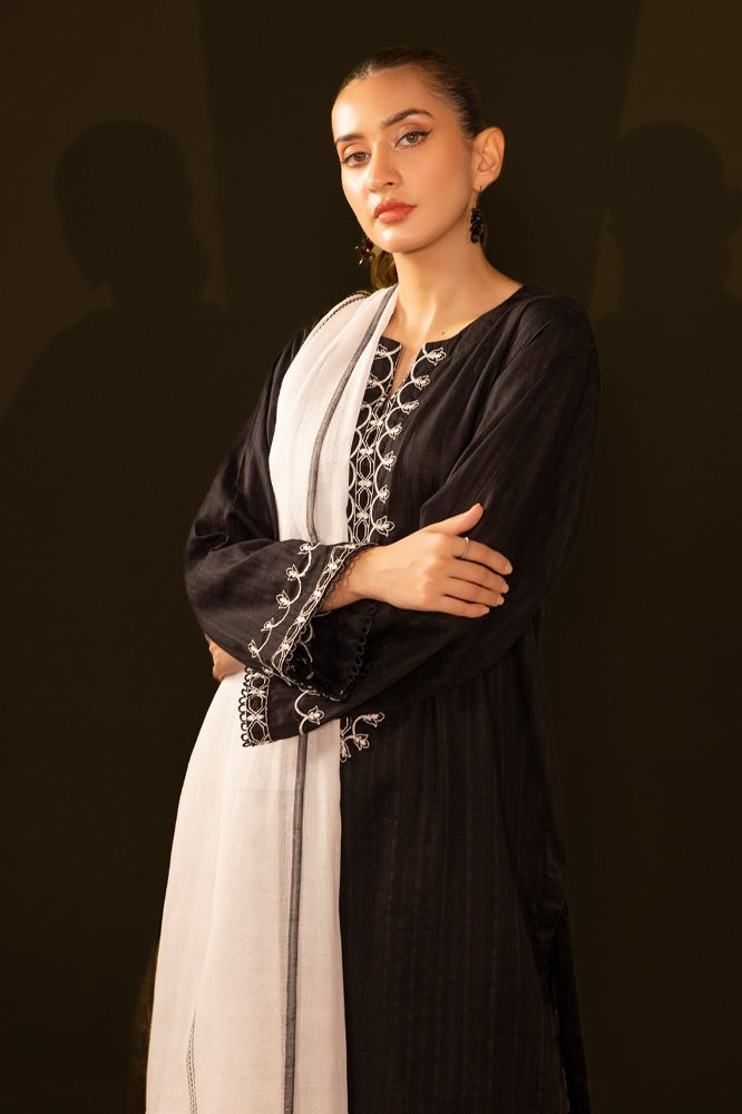 Jacquard Embroidered Shirt And Jacquard Dupatta