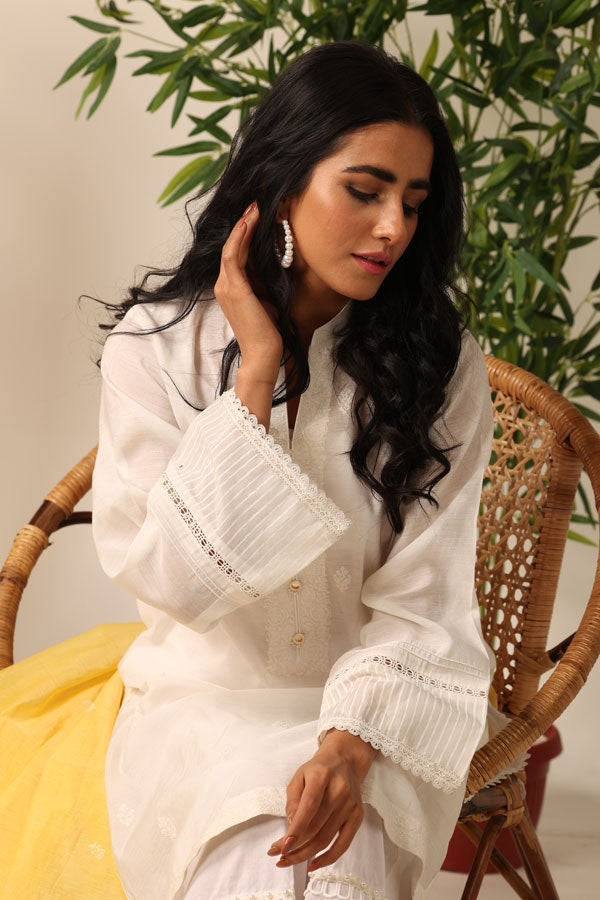 Yarn Dyed Embellished Shirt And Dupatta
