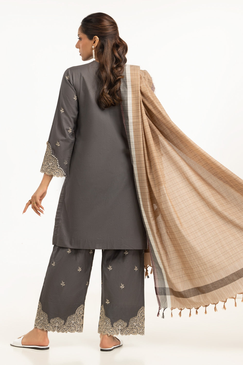 yarn-dyed Dupatta