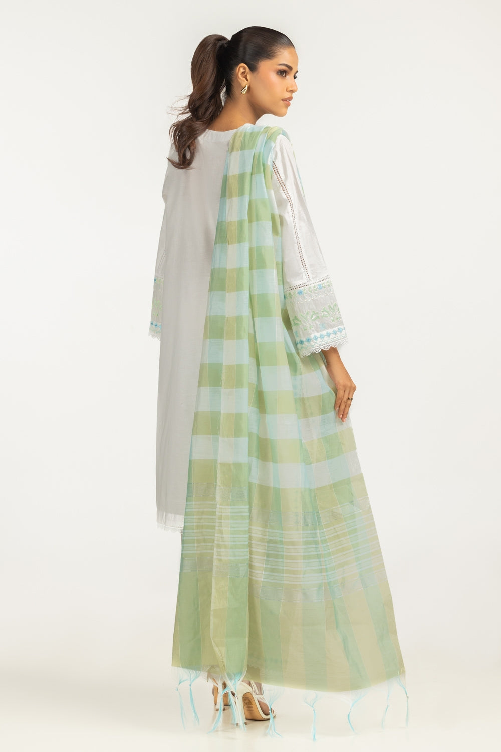 yarn-dyed Dupatta